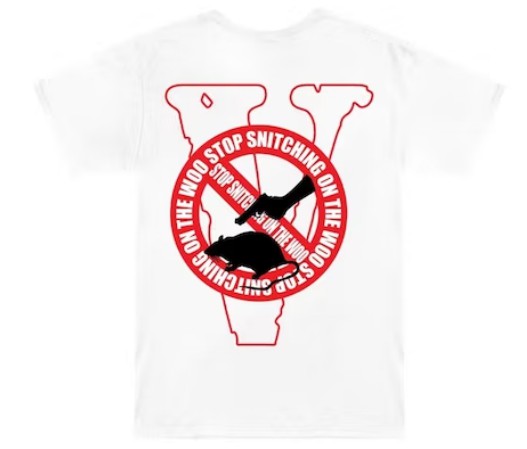 VLONE X POP SMOKE - Camiseta Stop Snitching "Branco/Vermelho" -NOVO-