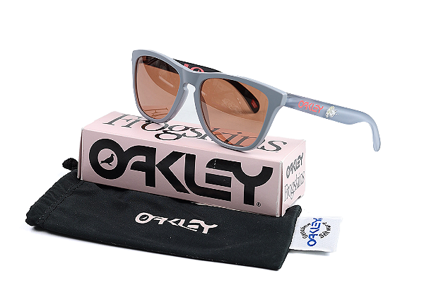 OAKLEY x STAPLE - Óculos Frog Skin "Cinza/Preto" -USADO-