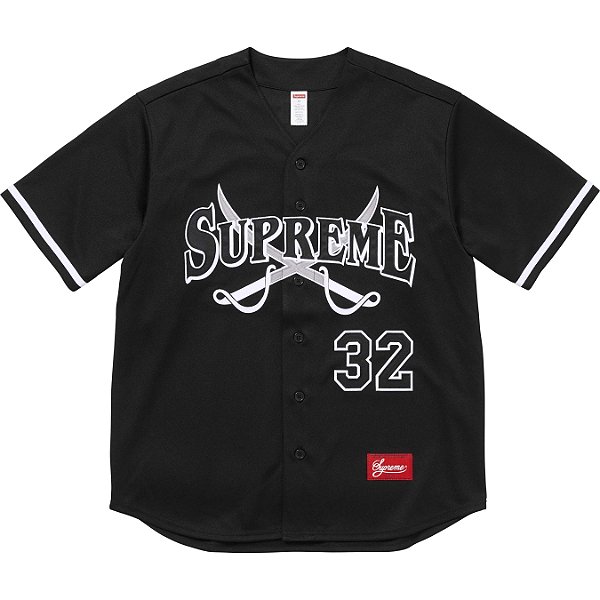 SUPREME - Camiseta Swords Baseball "Preto" -NOVO-