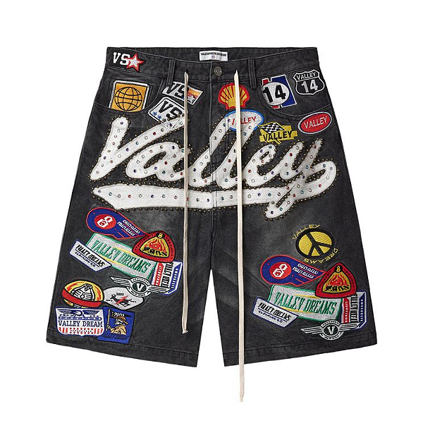VALE LIVES FOREVER - Bermuda 1980s Jorts "Preto" -NOVO-