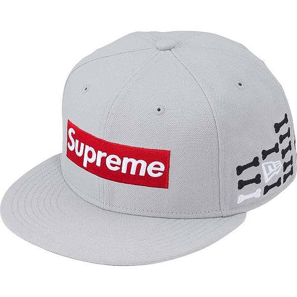 SUPREME x NEW ERA - Boné Box Logo Bones FW25 "Cinza"-NOVO-