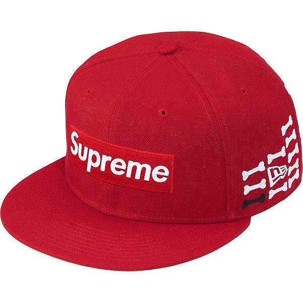 SUPREME x NEW ERA - Boné Box Logo Bones FW25 "Vermelho"-NOVO-