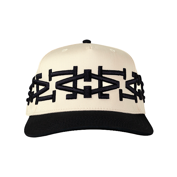 OMA DESIGN STUDIOS - Boné LA LA Crown Curved Brim "Creme/Preto -NOVO-