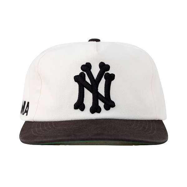 OMA DESIGN STUDIOS - Boné NY Bones "Creme/Marrom" -NOVO-