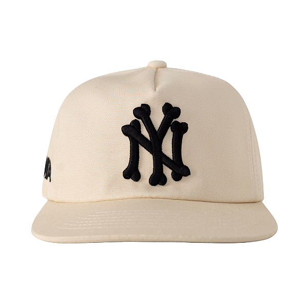 OMA DESIGN STUDIOS - Boné NY Bones "Creme" -NOVO-