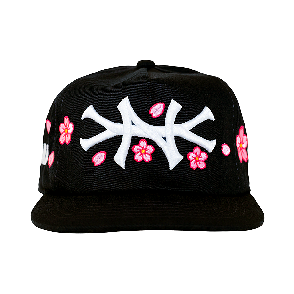 OMA DESING STUDIOS - Boné NY Cherry Blossom "Preto" -NOVO-