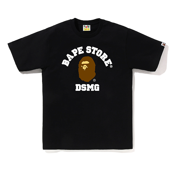 BAPE x DOVER STREET MARKET - Camiseta College Store Ginza "Preto" -NOVO-