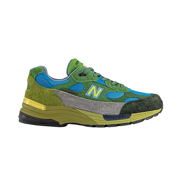 NEW BALANCE - 992 "Calm be The Crater" (43,5 BR / 11,5 US) -NOVO-