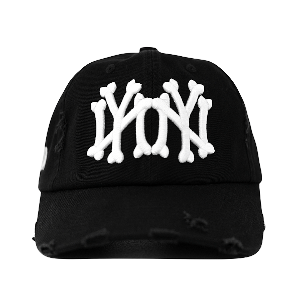 OMA DESIGN STUDIOS - Boné NY NY Bones Distressed "Preto" -NOVO-