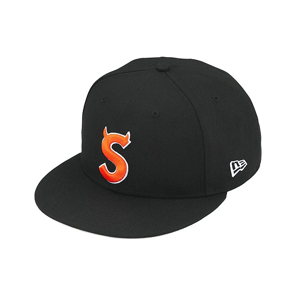 SUPREME X NEW ERA - Boné Devil S Logo 59Fifty "Preto" -NOVO-
