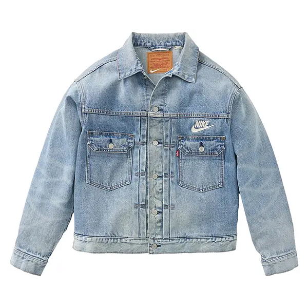 NIKE x LEVI'S - Jaqueta Trucker "Light Wash" -NOVO-