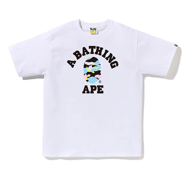 BAPE - Camiseta Multi Camo College "Branco" -NOVO-