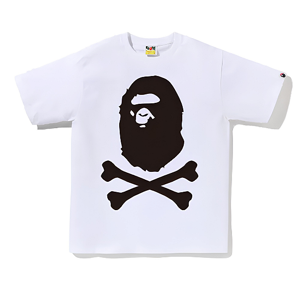 BAPE - Camiseta Big Ape Crossbone "Branco" -NOVO-