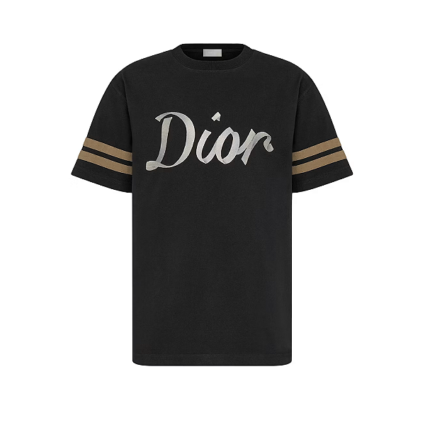 DIOR - Camiseta Relaxed Fit Ribbon Logo "Preto" -NOVO-