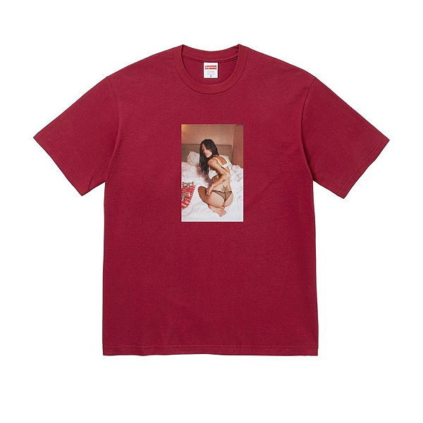 SUPREME x LARRY CLARK - Camiseta Neighbor FW26 "Vinho" -NOVO-