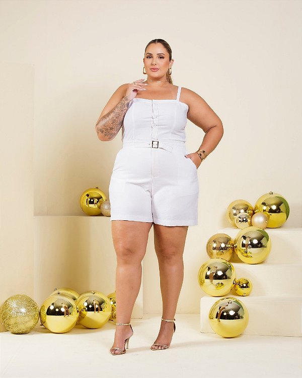 Macaquinho Botões Off White Irradiar Quality Moda Plus Size Divas Sale Loja