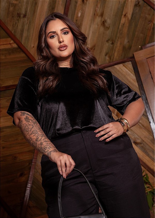 Tshirt Preta Veludo Ser Quality Moda Plus Size Divas loja 14228