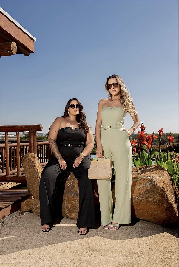 Macacão Tomara que Caia e Cinto Quality Moda Plus Size Divas Primavera