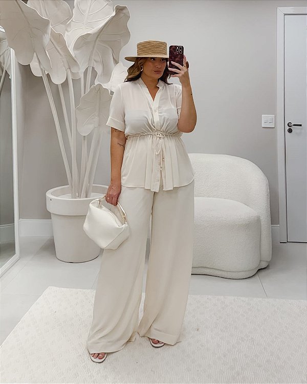 Conjunto Copacabana Bege Quality Moda Plus Size Quebela Primavera