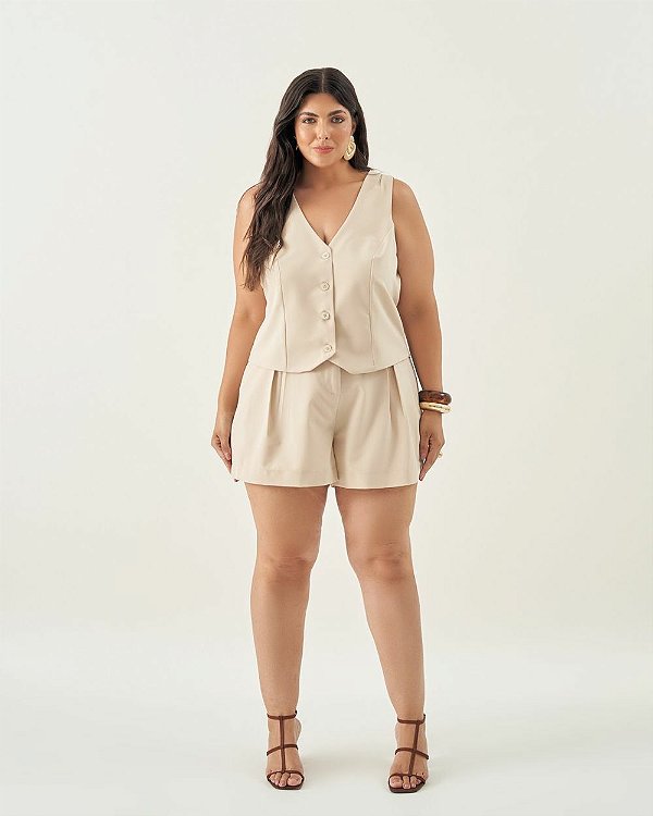 Conjunto Colete e Shorts Bege Quality Moda Plus Size Quebela Primavera