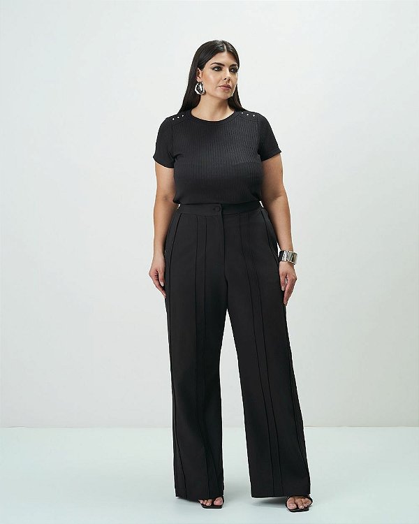 Calça Reta com Nervuras Preta Quality Moda Plus Size Outono qbl