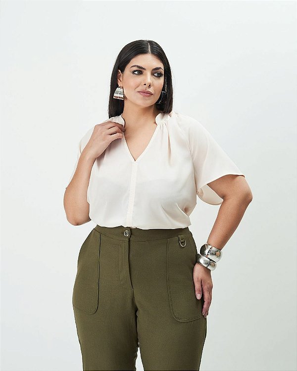 Blusa com Franzidos Bege Quality Moda Plus Size Outono qbl Preview