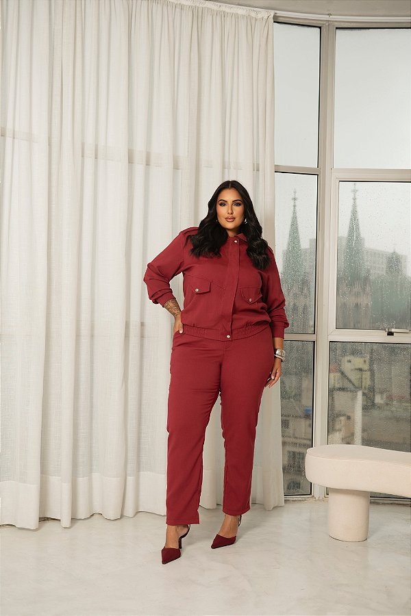Conjunto Jaqueta com Calça Reta Wine  Quality Moda Plus Size dvs Outono Preview town