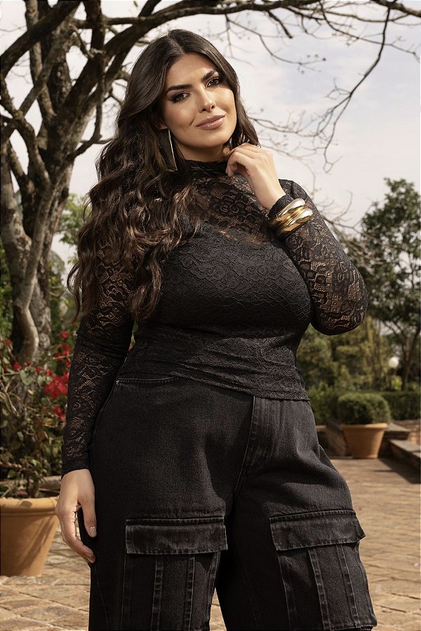 Blusa em Renda Manga Longa Preta Quality Moda Plus Size dvs Outono Preview Equi dvs