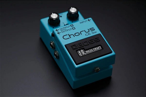 Pedal De Efeito Boss Ce-2w