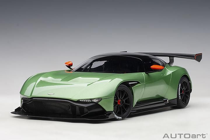 Aston Martin Vulcan 1:18 Autoart Verde