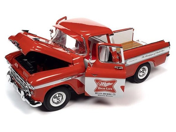 Brooklin Models 1/43 – Chevrolet Cameo Pick Up 1955 Ivory/Red (BRK53)