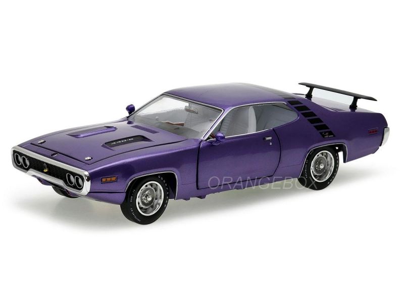 Plymouth Road Runner 1971 Hardtop MCACN 1:18 Autoworld