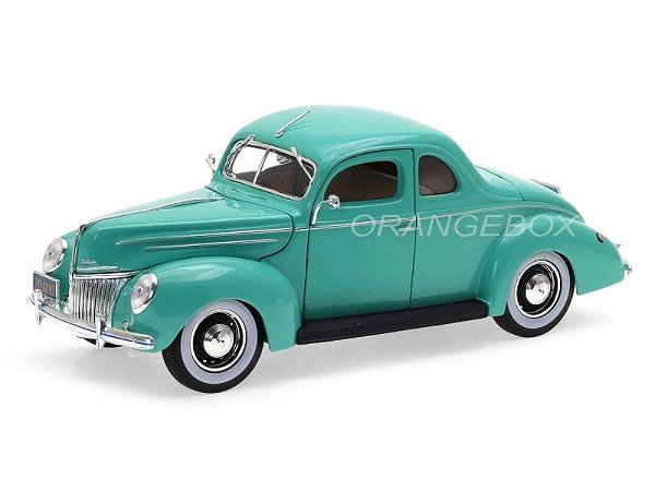 Ford Deluxe 1939 1:18 Maisto Special Edition Verde