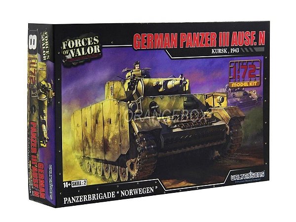 Model Kit Tanque German Panzer III Ausf. N (Kursk 1943) 1:72 Forces of Valor
