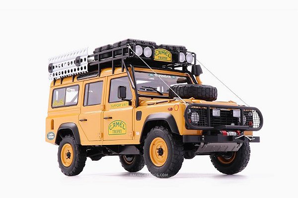 Land Rover Defender 110 Camel Trophy Sabah Malaysia 1993 1:18 Almost Real