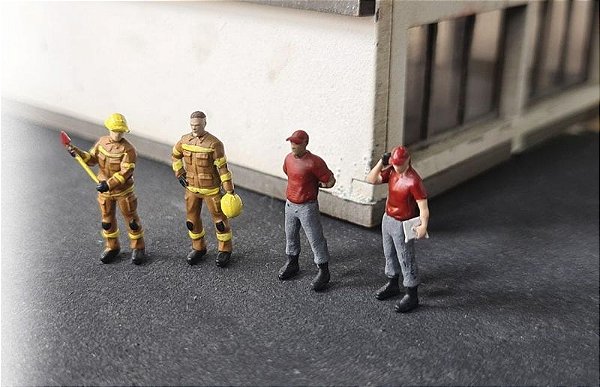 Figura Mod.54 (Bombeiros) 1:87 HO Dio Studios