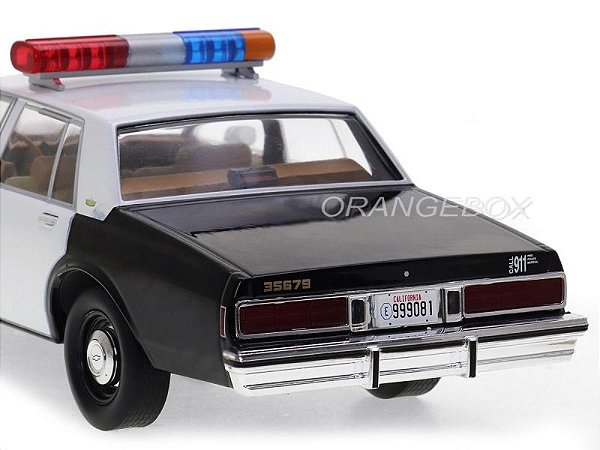 Greenlight Chevrolet Caprice Police 1987 – Terminator 2 Avec Figurine T-1000 – 1/18