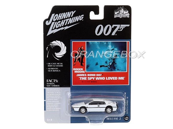 Lotus Esprit S1 James Bond 007 1:64 Johnny Lightning Pop Culture