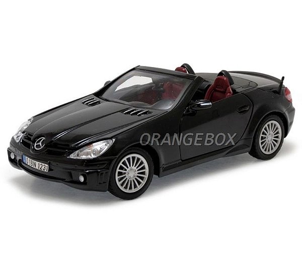 Mercedes Benz 2005 SLK55 AMG 1:24 Motormax Preto