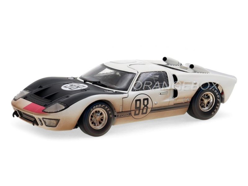 Ford GT40 MKII 1966 #98 After Race (Dirty Version) 1:18 Shelby Collectibles