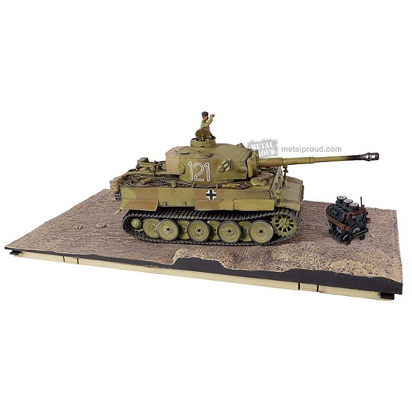 Tanque German Sd.Kfz.181 PzKpfw VI Tiger Ausf. E 1:32 Forces of Valor