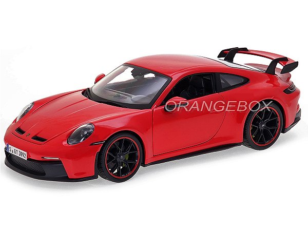 Porsche 911 GT3 2022 1:18 Maisto Vermelho