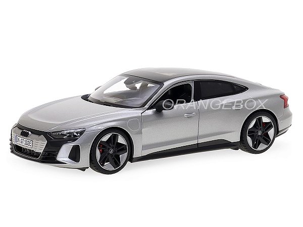 Audi RS e-tron GT 2022 1:18 Bburago Cinza