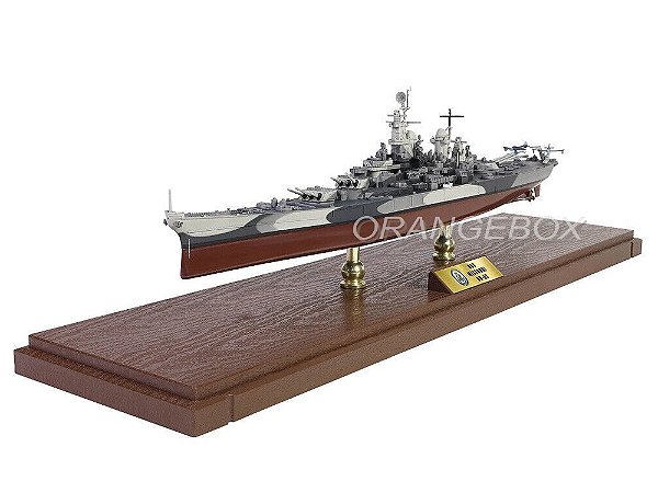 Navio USS Missouri (BB-63) Battleship 1944 1:700 Forces of Valor