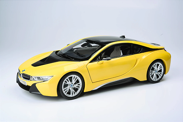BMW I8 Speed 1:18 Paragon Models Amarelo