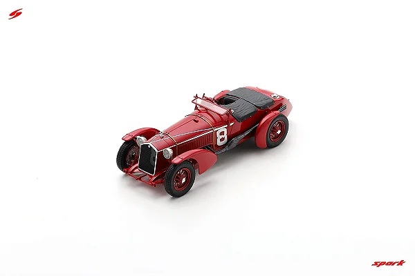 Alfa Romeo 8C No.8 Winner 24 Horas Le Mans 1932 1:18 Spark
