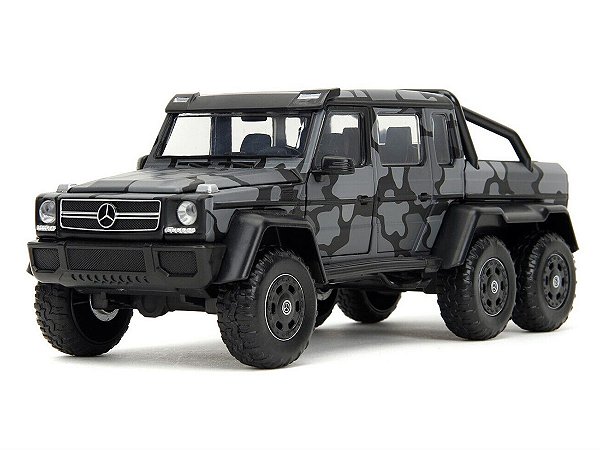 Mercedes Benz AMG G63 6X6 1:24 Jada Toys Pink Slips