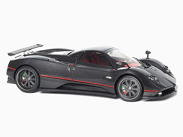 Pagani Zonda F 2005  Arancio St. Tropez  1:18 Almost Real Carbon