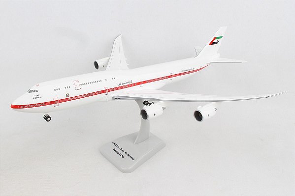 Avião Boeing 747-8 United Arab Emirates 1:200 Hogan