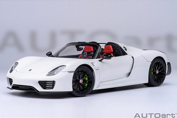 Porsche 918 Spyder Weissach Package 1:18 Autoart Branco